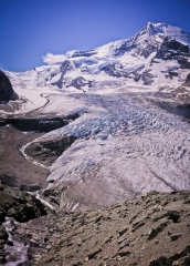 Looking down to Mount Robson's huge north glacier during my descent from Snowbird Pass.